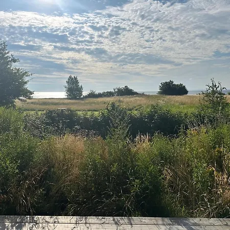 Wooden House With Seaviews Close To Bonsvig Casa de Férias Præstø